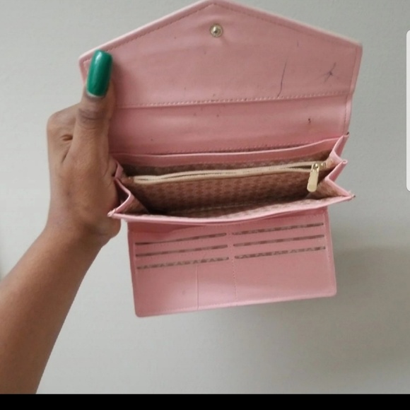 Wallet - Picture 3 of 4